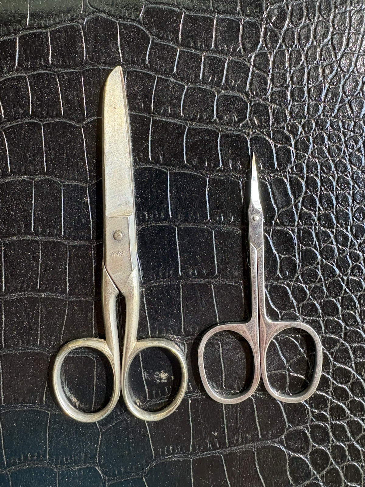 Vintage Scissors Lot Of 2 Pairs Stainless Italy Sewing Crafts Detail Work Small