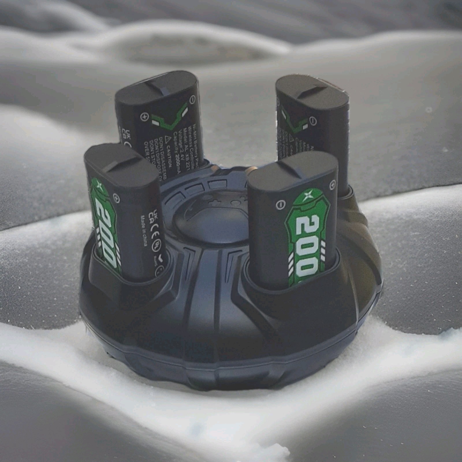 Battery Charging Station for Microsoft Xbox One/X/Elite Battery Controllers.