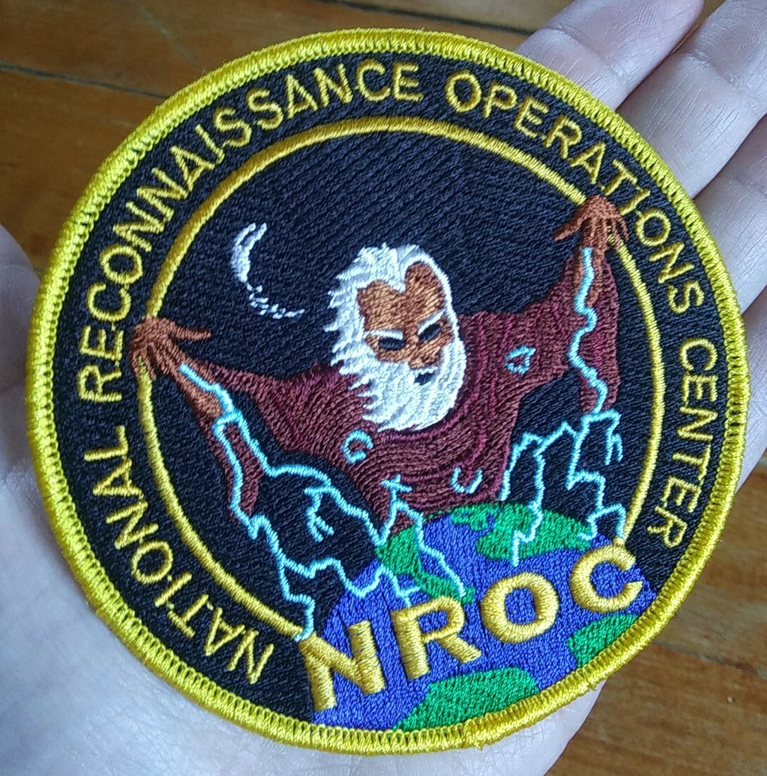 NATIONAL RECONNAISSANCE OPERATIONS CENTER ~ NROC ~ NASA USAF PATCH ~ WIZARD