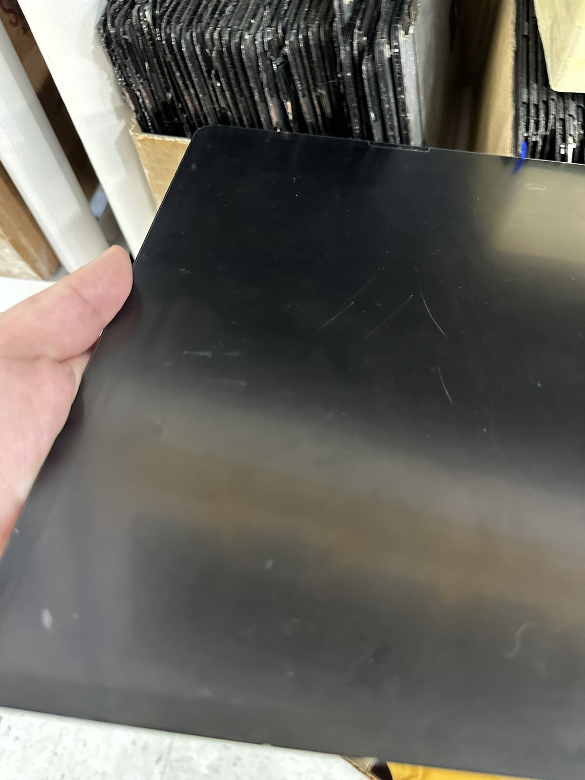 iPad Pro 12.9 Gen 5th/6th Cracked Screen Service (Glass/Digitizer Replacement)