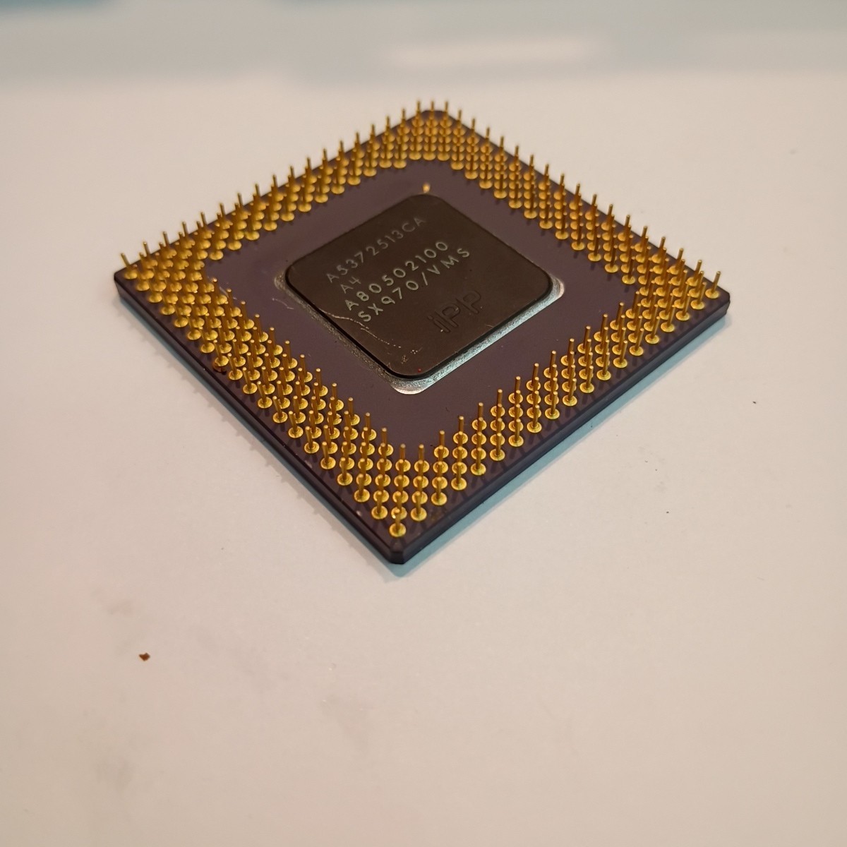 Intel P1 100 Mhz CPU Processor - A80502-100 SX970