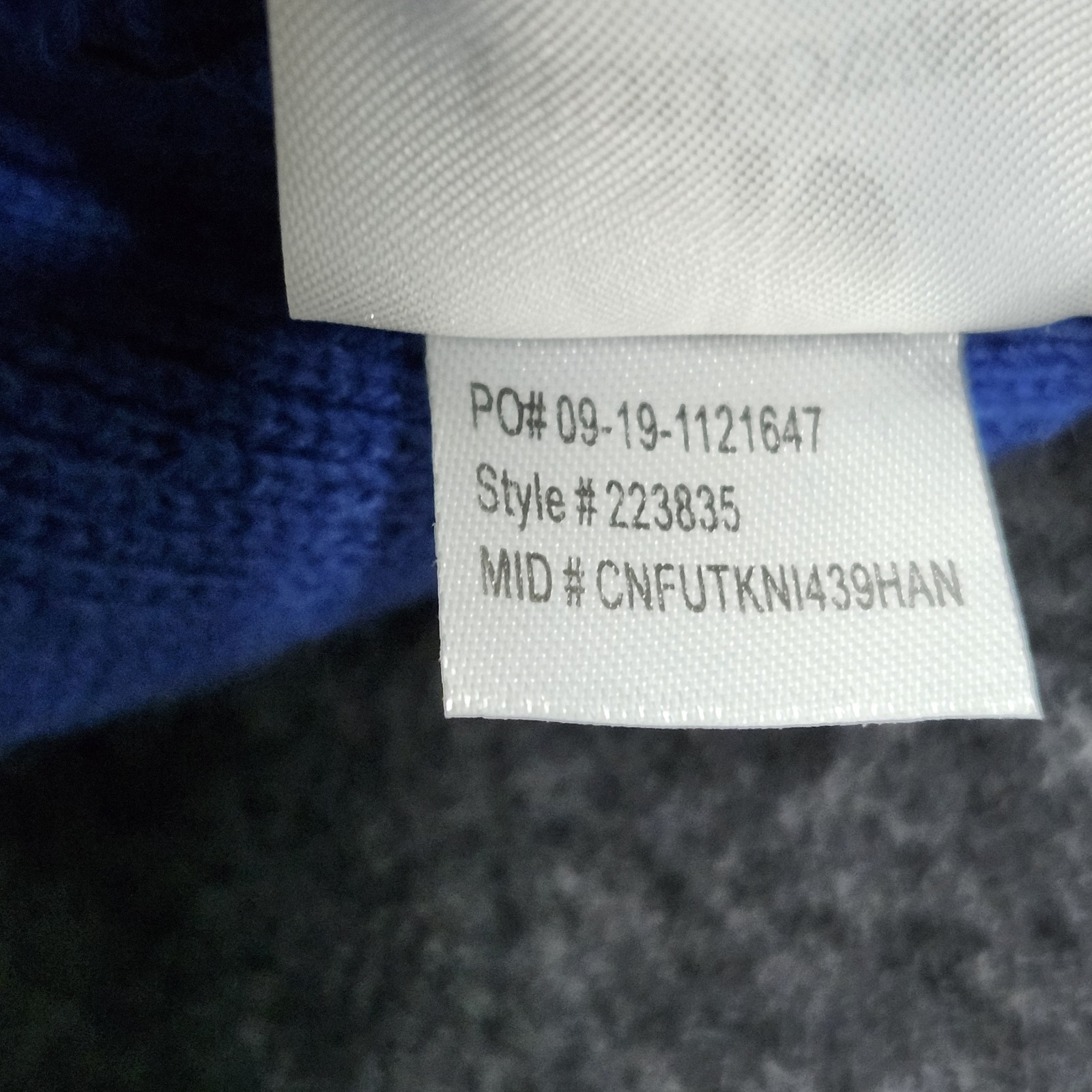 Holloway Sports Wear One Size Blue Gray White Striped Warm Winter Beanie Ski Hat