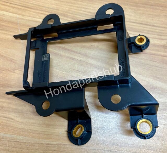 22-24 HONDA CIVIC RIGHT (PASSENGER) Mount Bracket (36932-T20-A01)