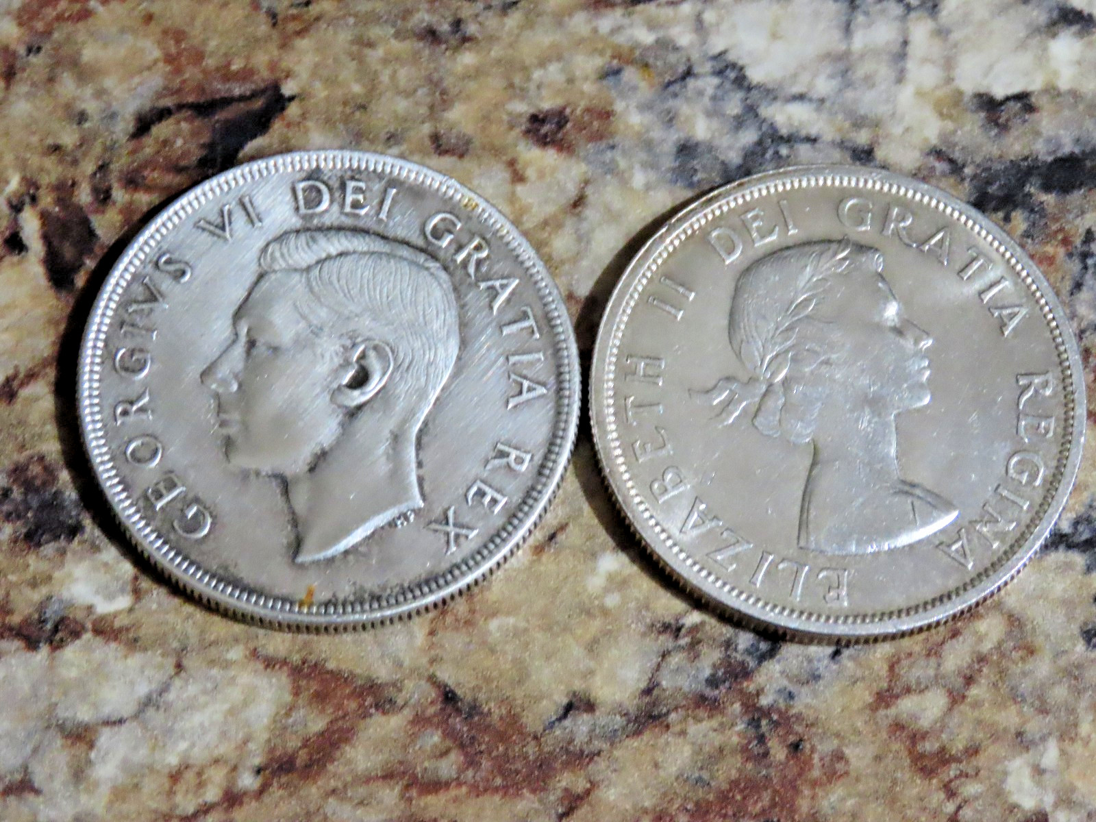 1949 And 1958 Dollar Canadien