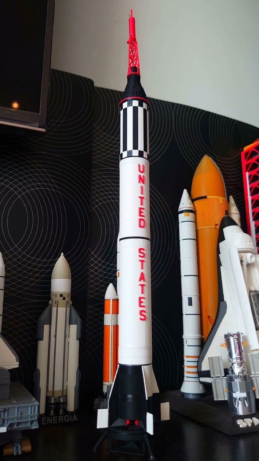 1:72 Redstone Launch Vehicle Rocket Model Finished Painted Spacecraft Toy