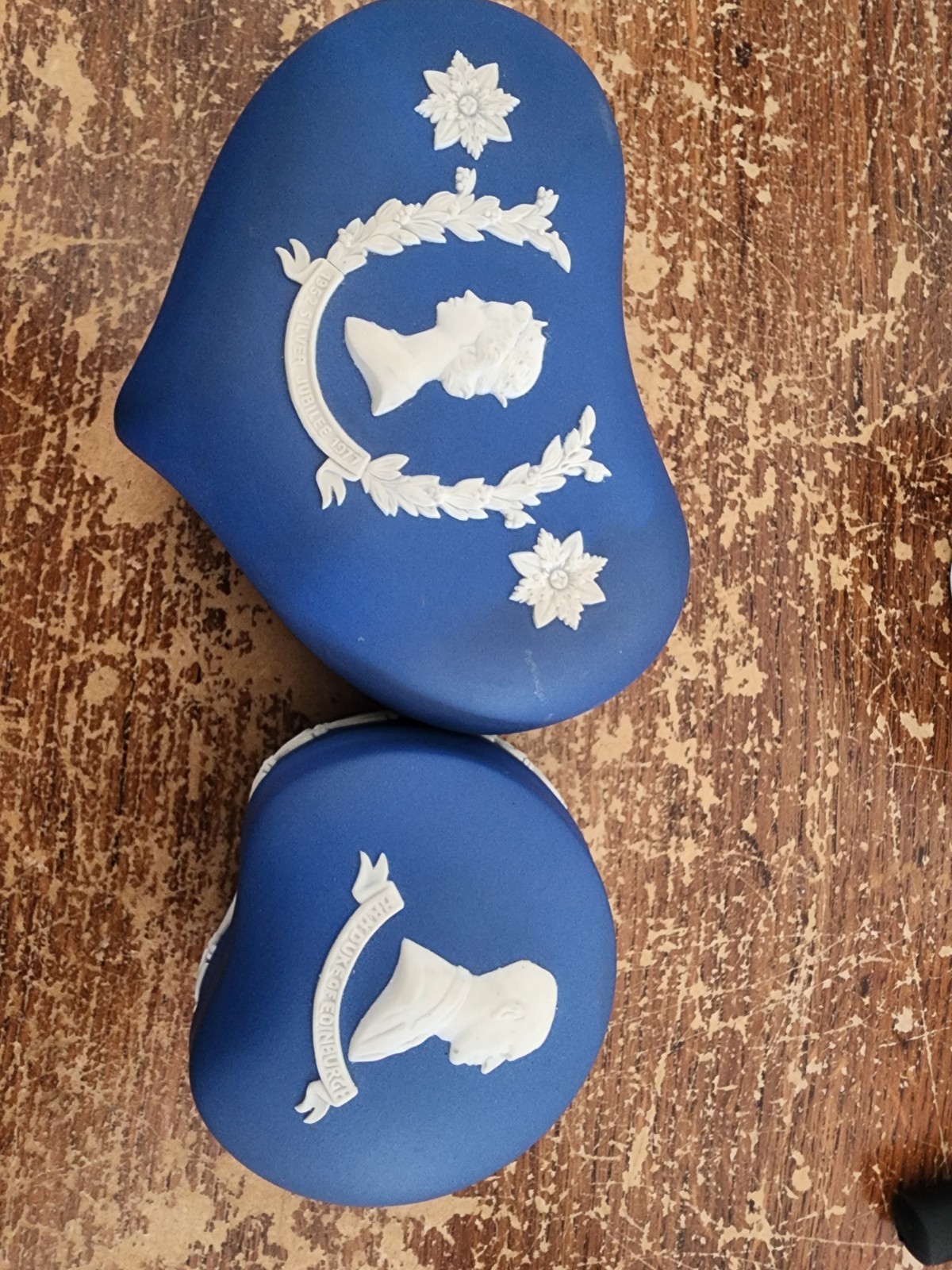 Blue Ceramic Heart-Shaped Cameo Portrait Lidded Decorative Boxes Set of 2