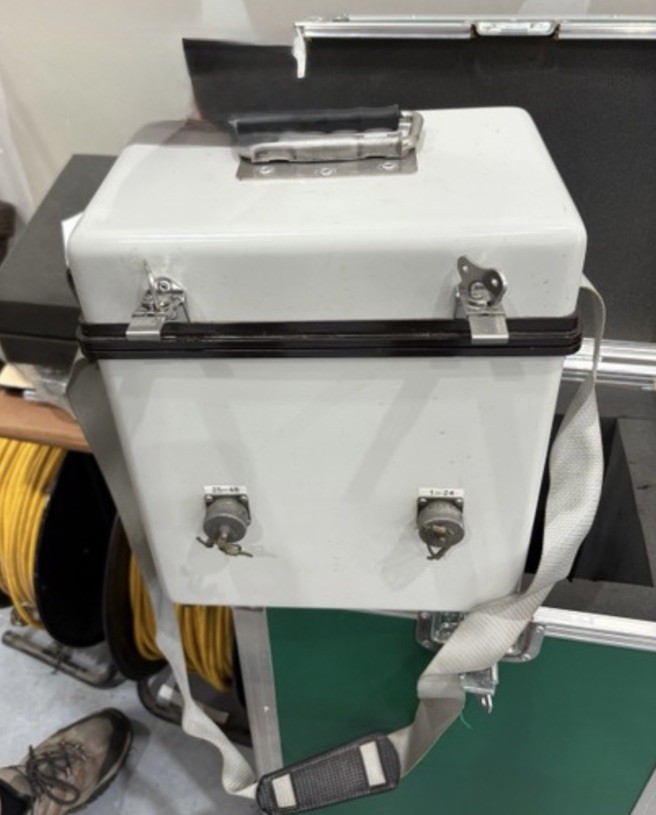 Iris Syscal Switch