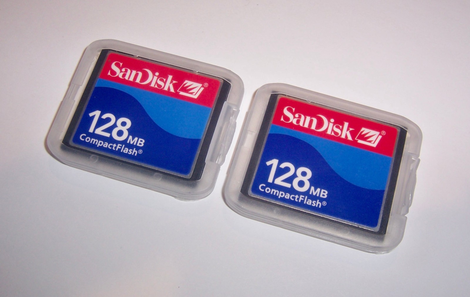2 New 128mb Sandisk Compact Flash Memory Cards 128 mb CompactFlash 2 pcs New