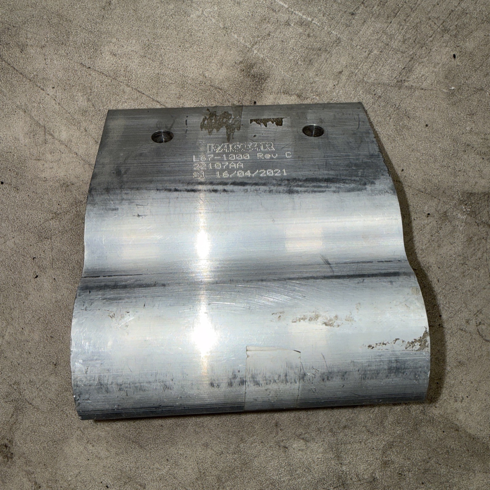 PACCAR Hood Rest , GUIDE, BRACKET L67-1000 - 10002GA