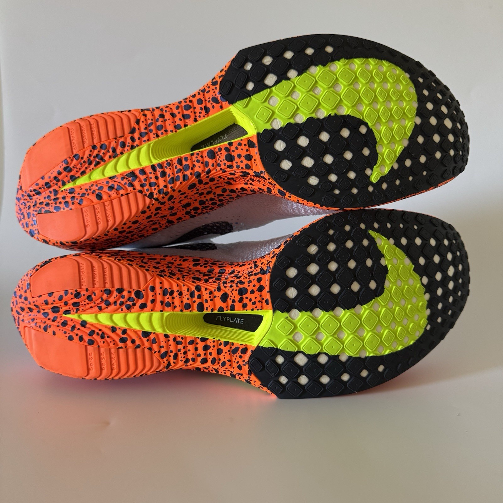 Nike Mens 10.5 ZoomX Vaporfly NEXT% 3 Electric Pack Running Shoes FV2305-900 NEW
