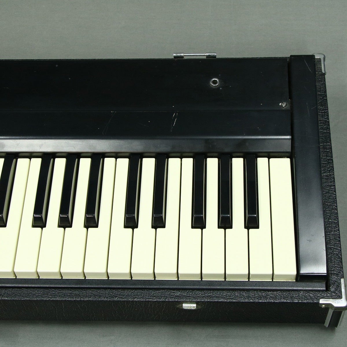 Roland SH-3A SYNTHESIZER [452885]