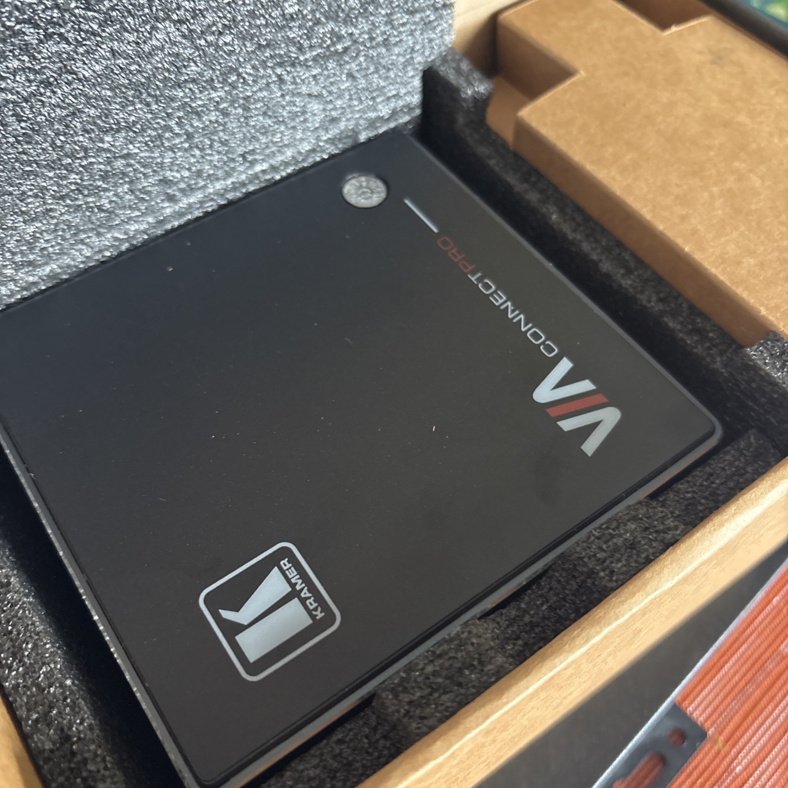 Original Kramer VIA Connect Pro 87-000690