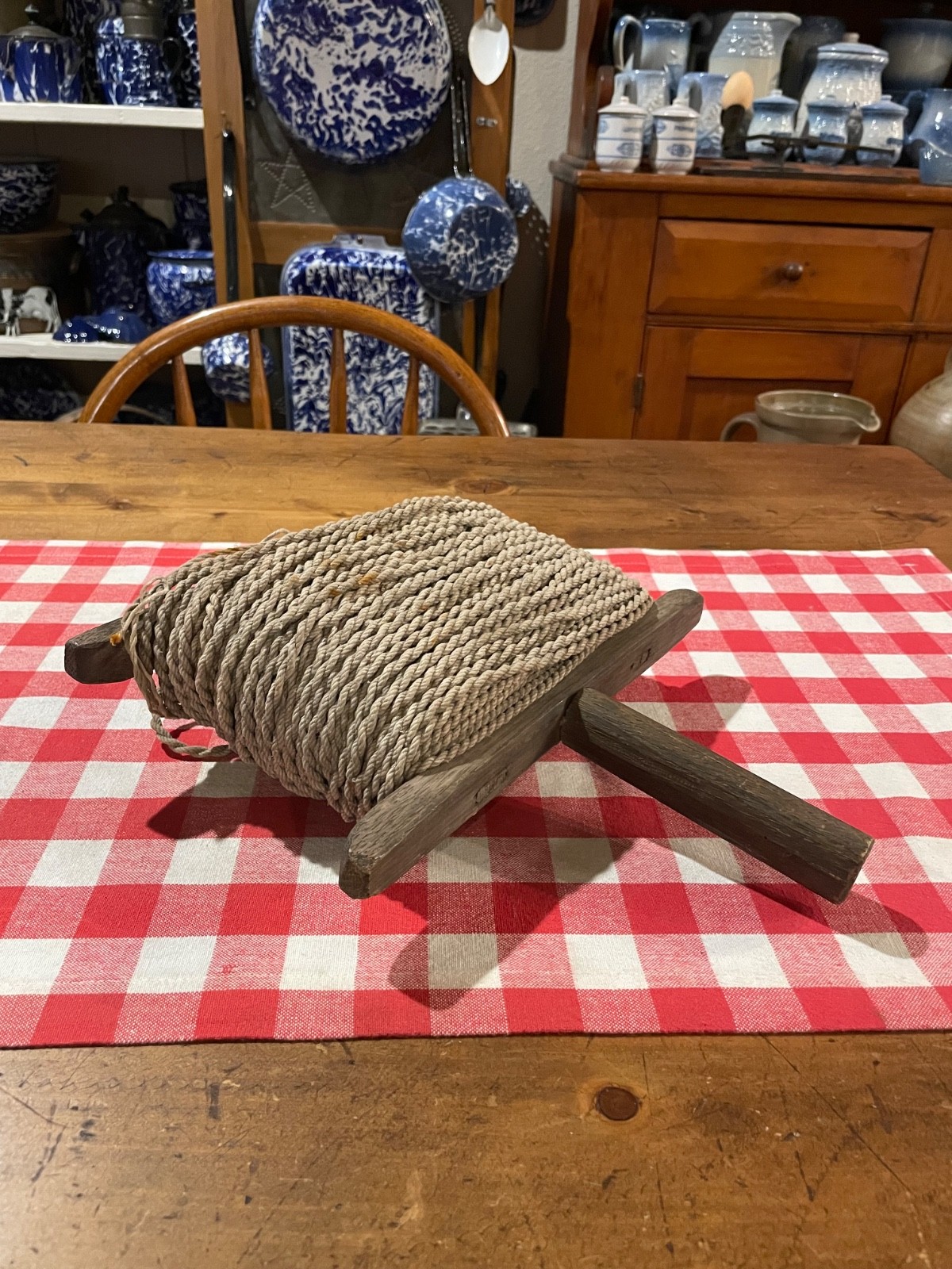 Vintage Wooden Rope Winder/ Clothesline Reel