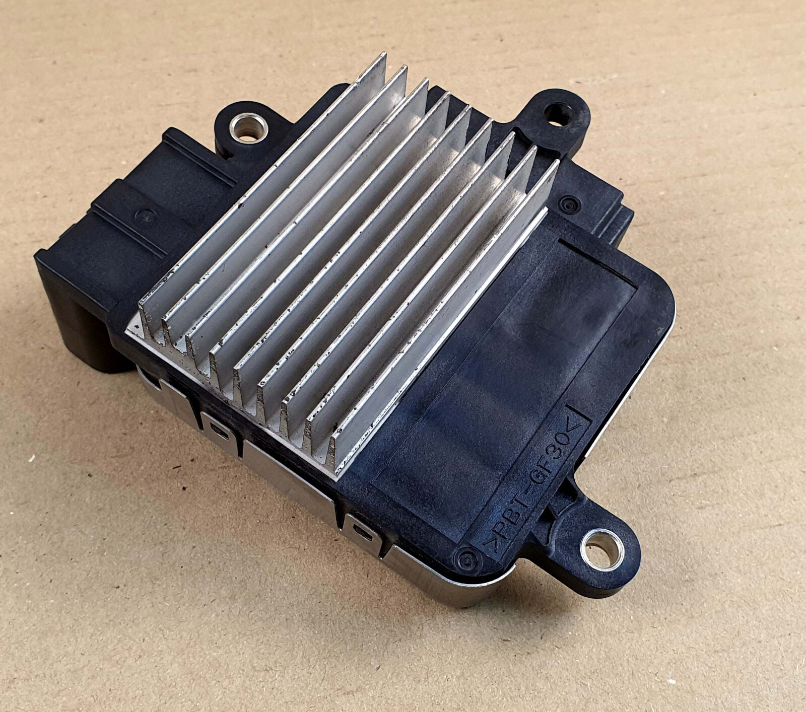 Toyota, Lexus 2007-2022 Engine Cooling Fan Controller Module 89257-30080 Oem use