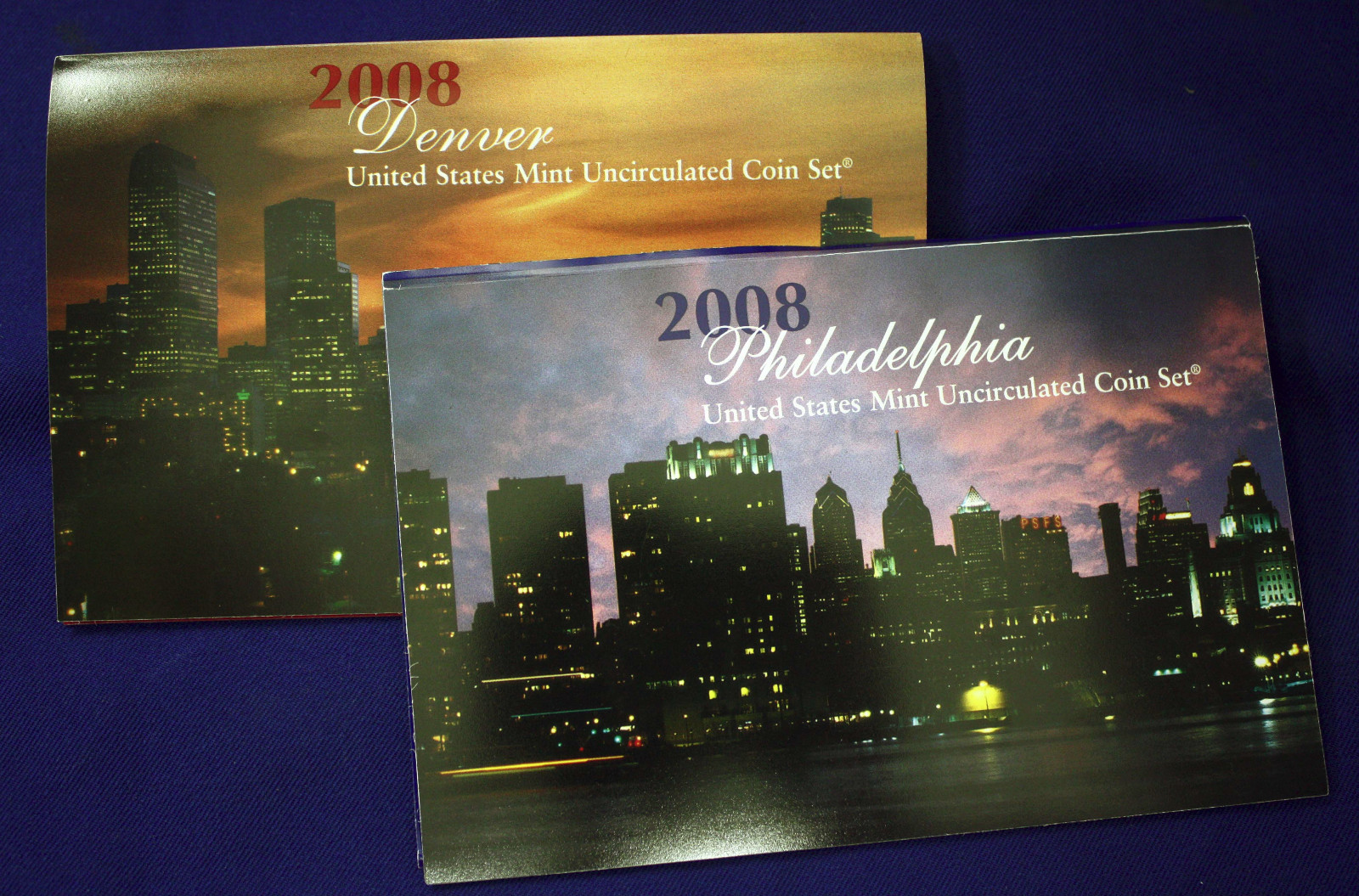 2008 Original U.S. MINT SET. Complete with all "P and "D" Mint coins. 28 Total