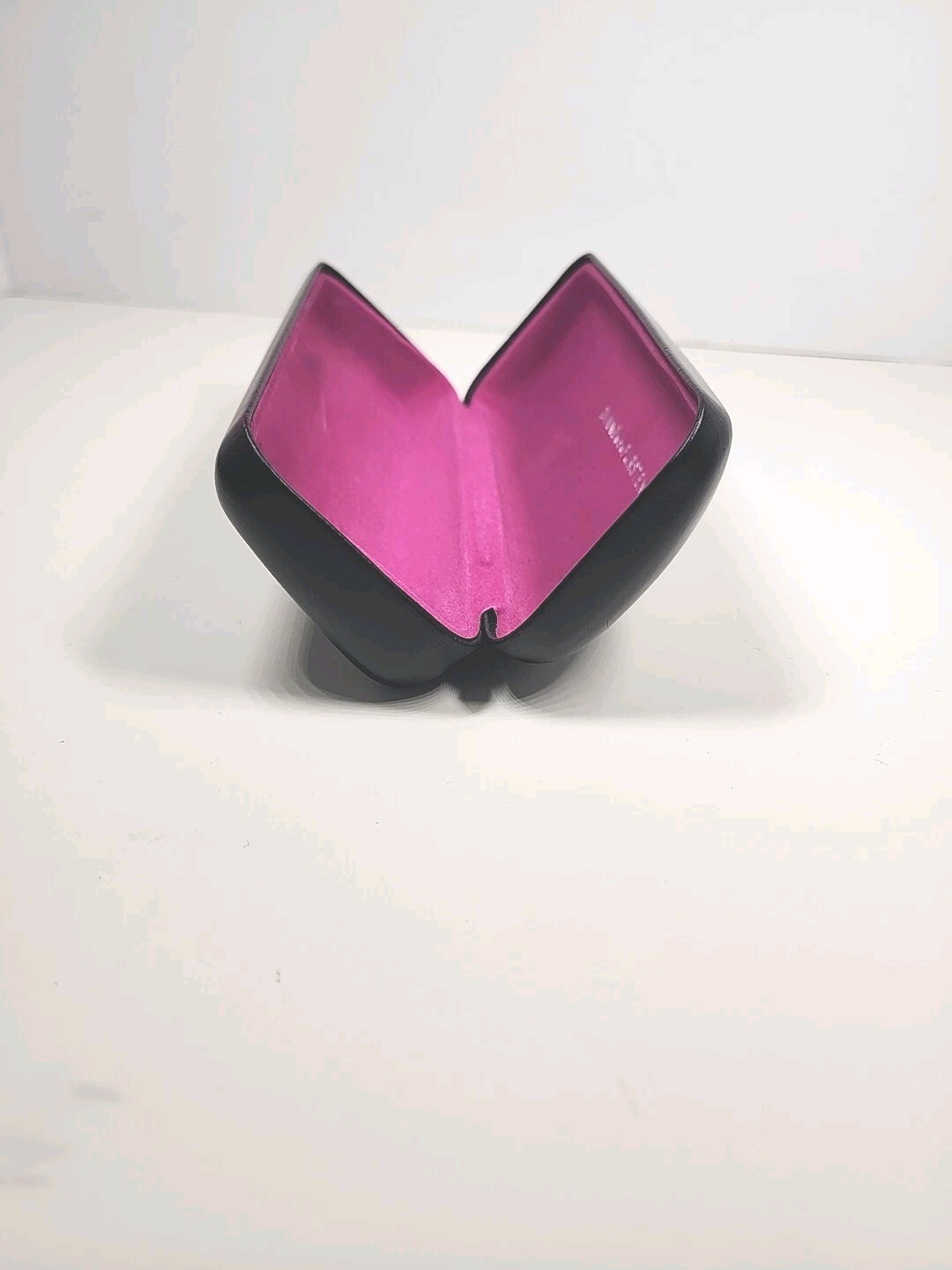 DIANE VON FURSTENBERG EYE GLASSES STORAGE HARD CASE Pink FELT LINED
