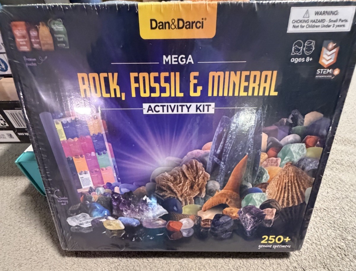 Dan&Darci Mega Rock, Fossil & Mineral Kit 250+ Specimens STEM Educational Set