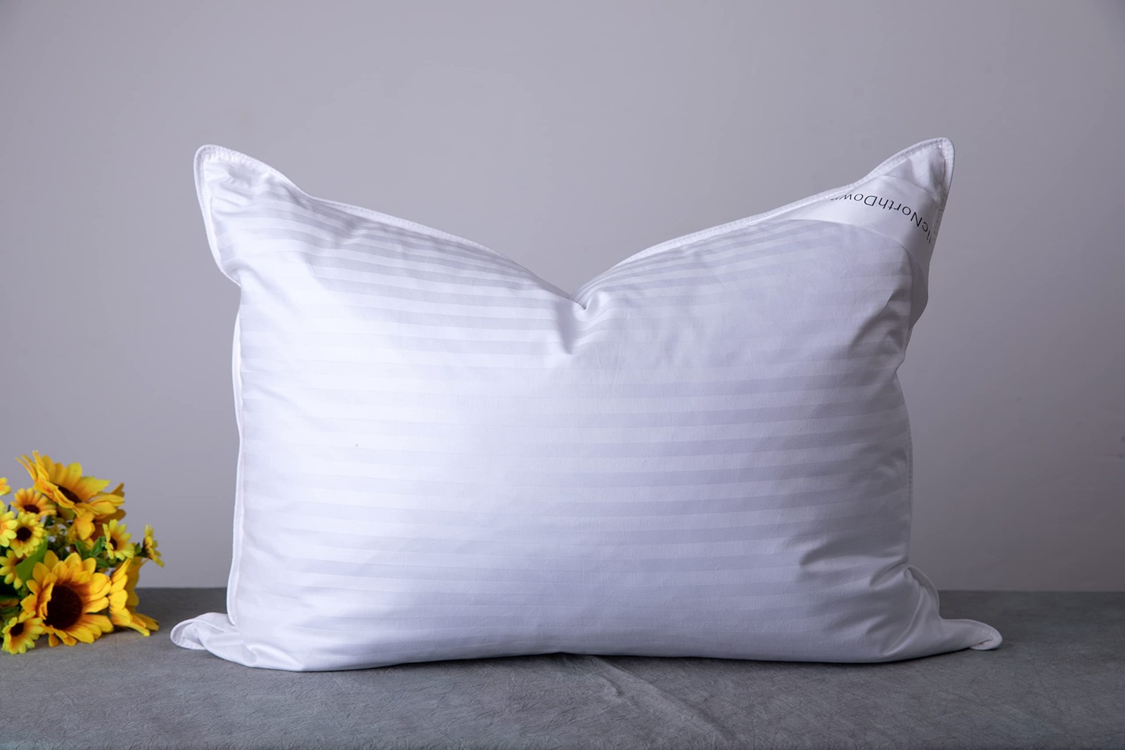 ArcticNorthDown Standard Goose Down (Pack of 1), Stripe White