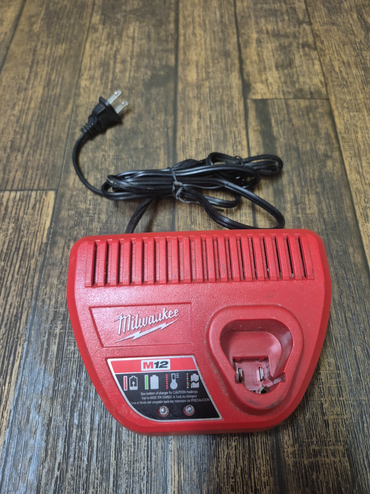 Milwaukee 2323-20 M12 Inspection Camera