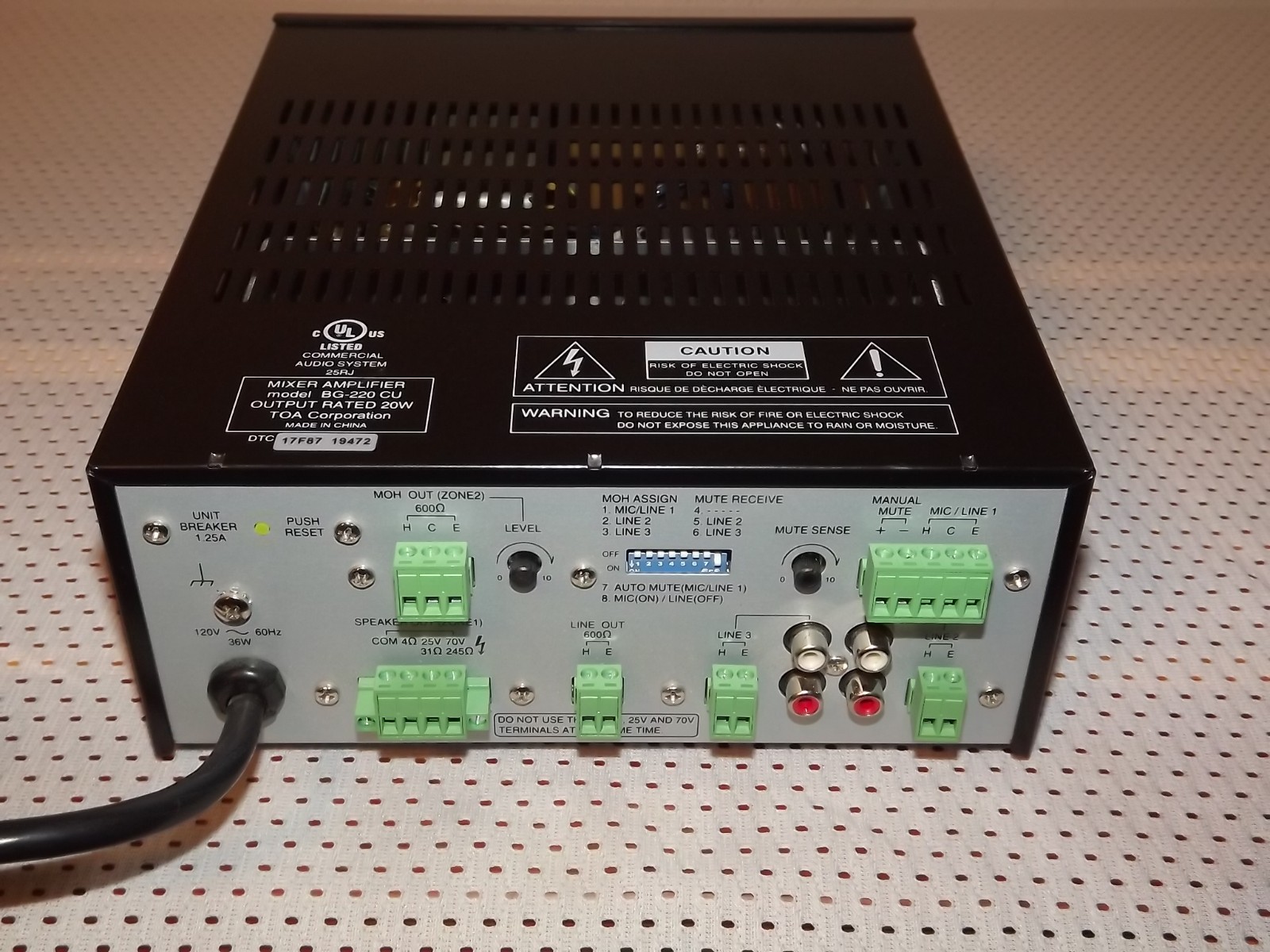 TOA BG-220 Mixer Amplifier