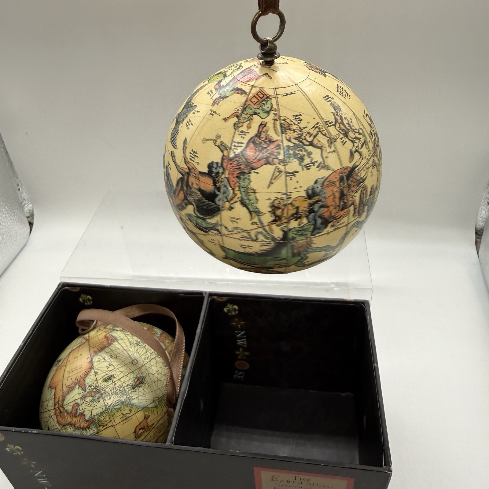 Authentic Models GL032 Earth & Heavens AD1551 Curiosities Maps Atlases Globes