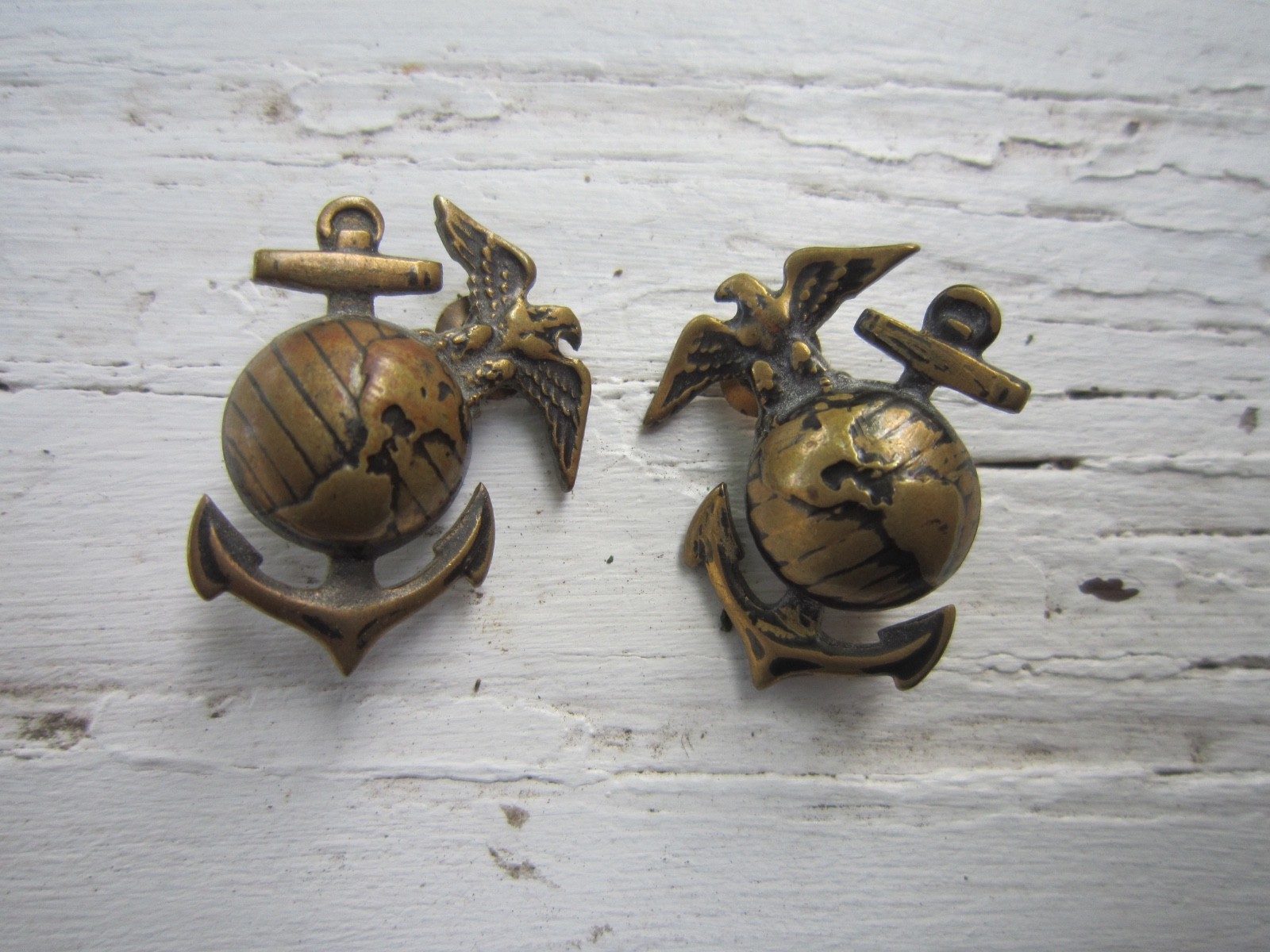 WW2 HOMEFRONT  CLIP ON EARRINGS - GENUINE USMC SHIRT COLLAR INSIGNIA FIELD MADE