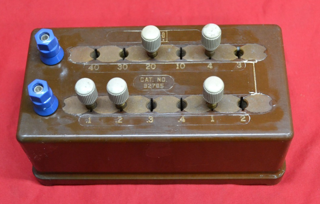 Vintage Central Scientific Cenco Electrical Resistance Decade Box * UNTESTED