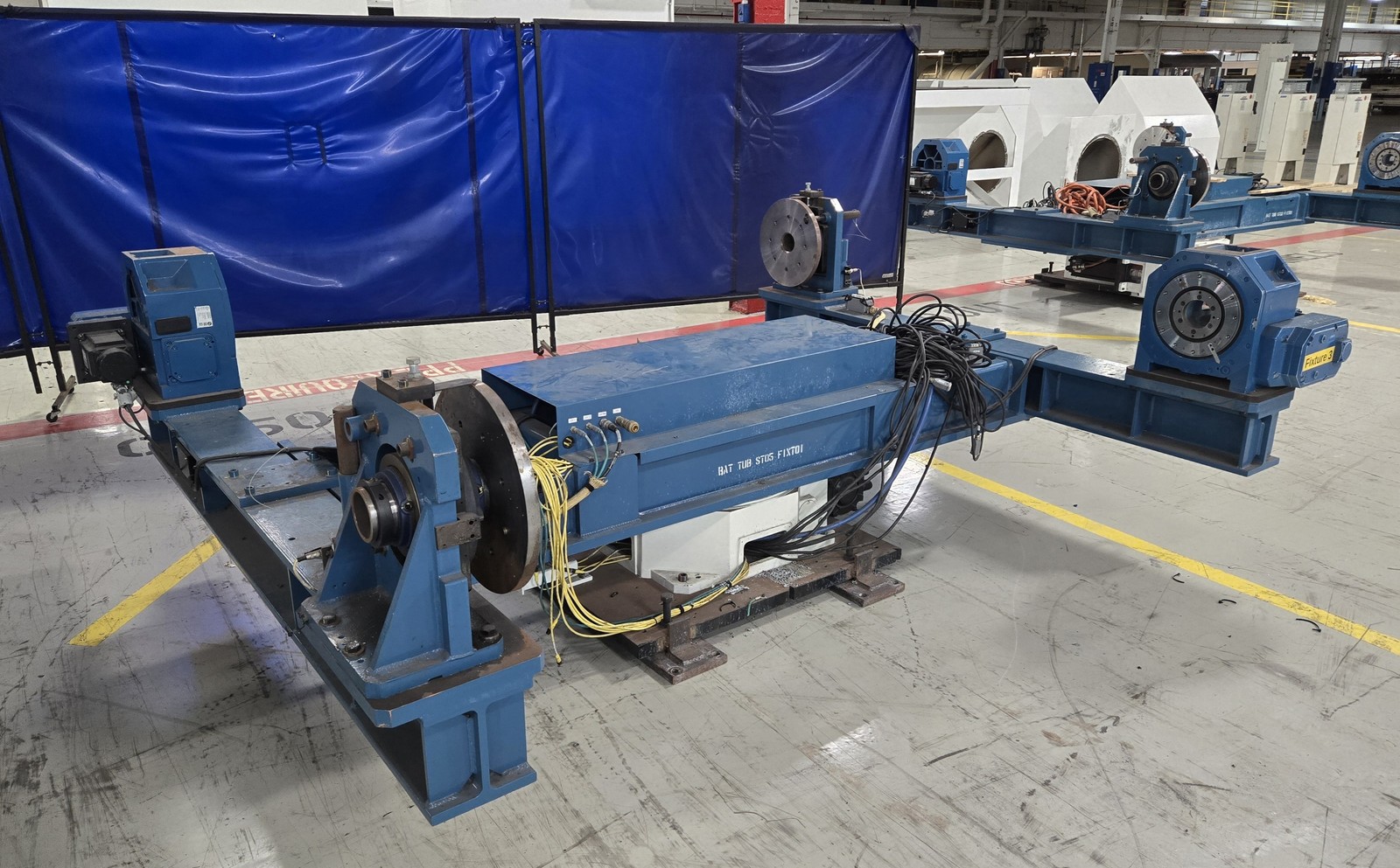 WEISS CR700 TURNTABLE WITH TRUNNIONS ASSEMBLY USED
