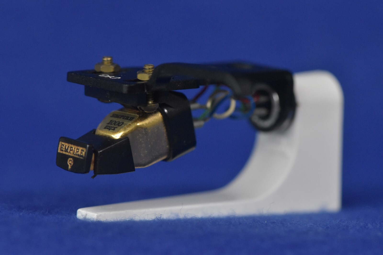 EMPIRE 1000ZE/X Cartridge W/ Headshell In Excellent Condition
