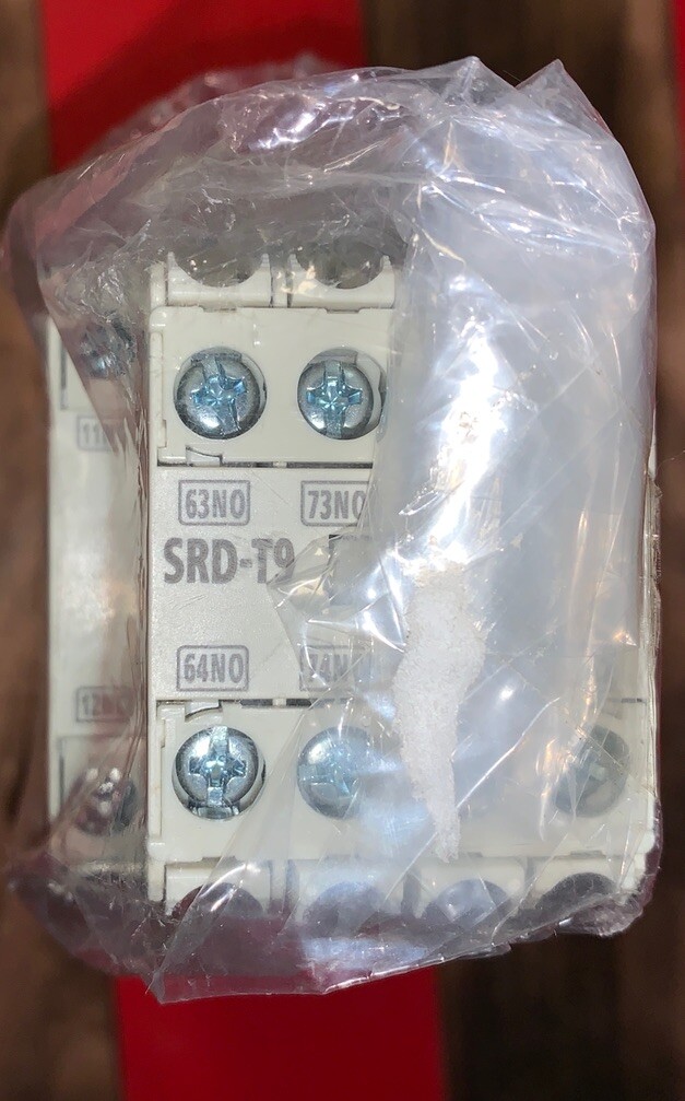 Mitsubishi SRD-T9BC COIL DC125V Solid State Overload/Relay ONE PIECE