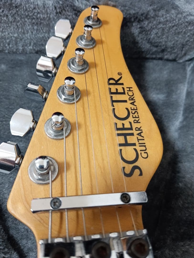 Schecter