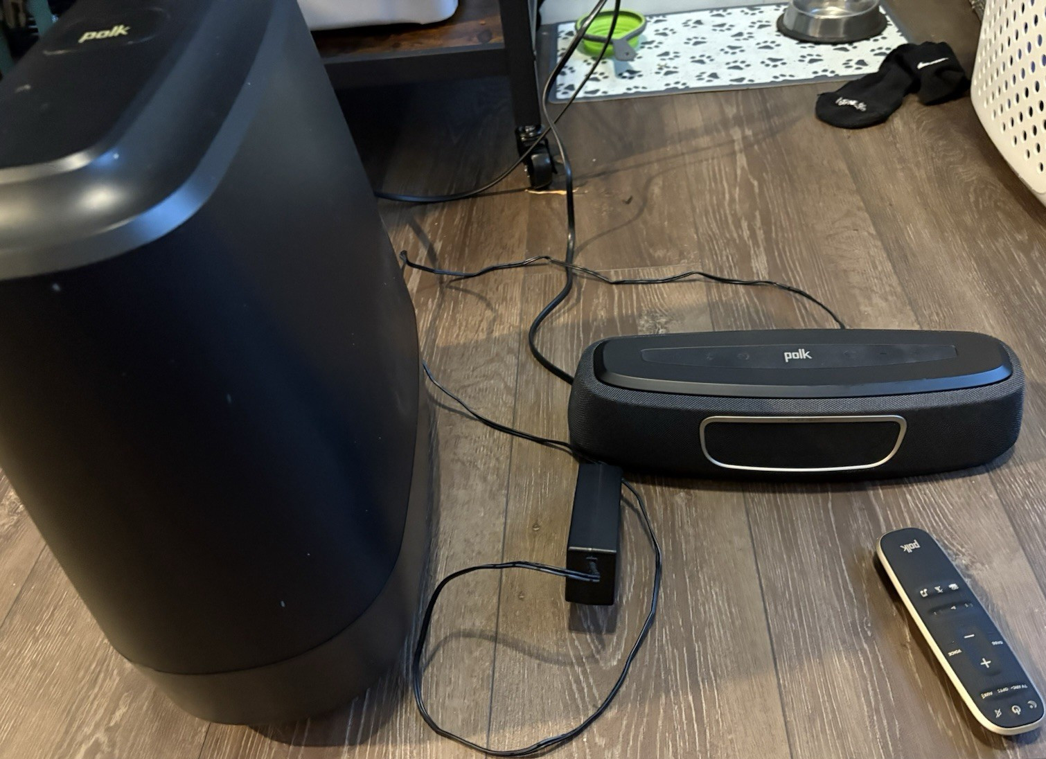 Polk magnifi mini Home Theater Speaker System Soundbar Subwoofer Remote Black