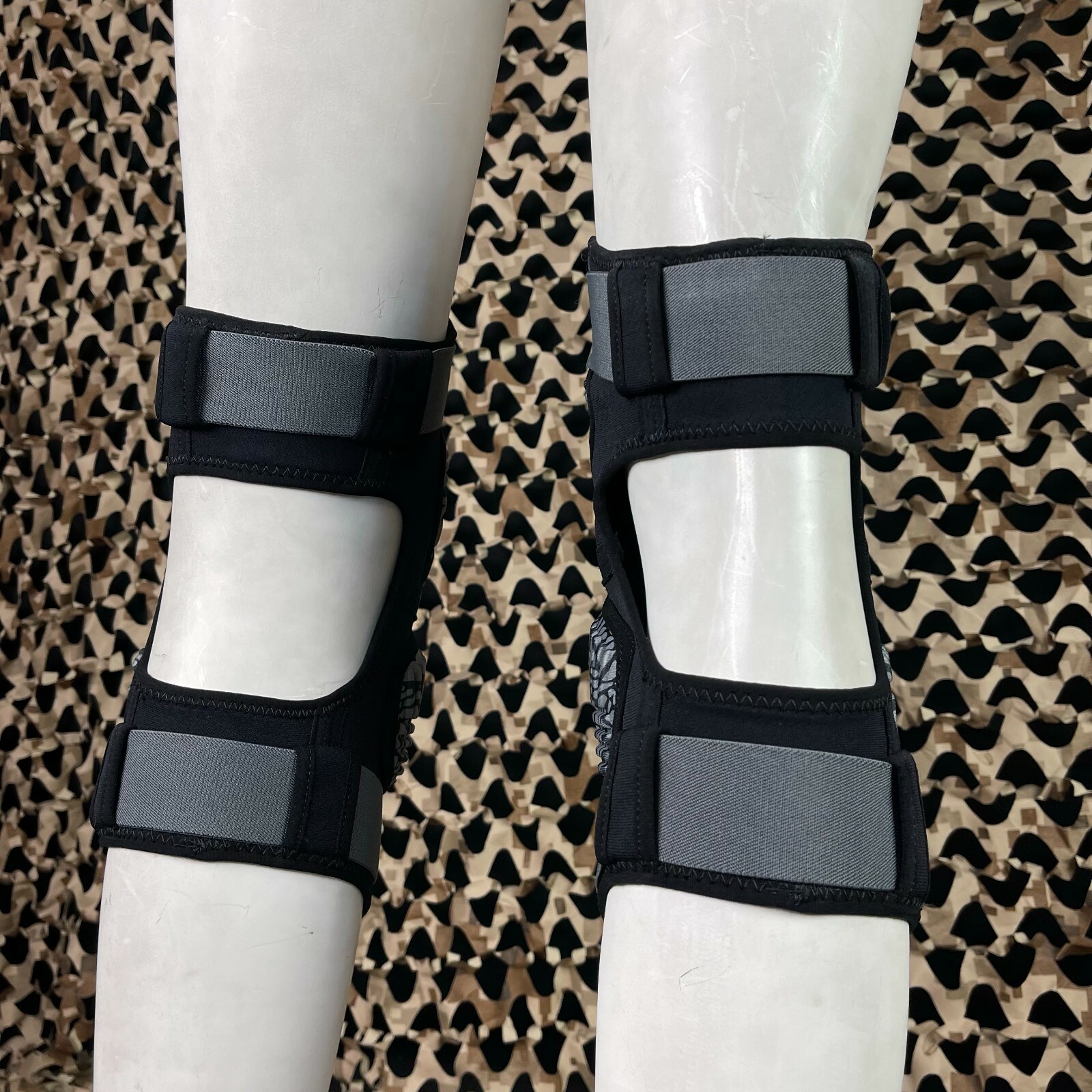 NEW Planet Eclipse FANTM Knee Pads - Black - Small