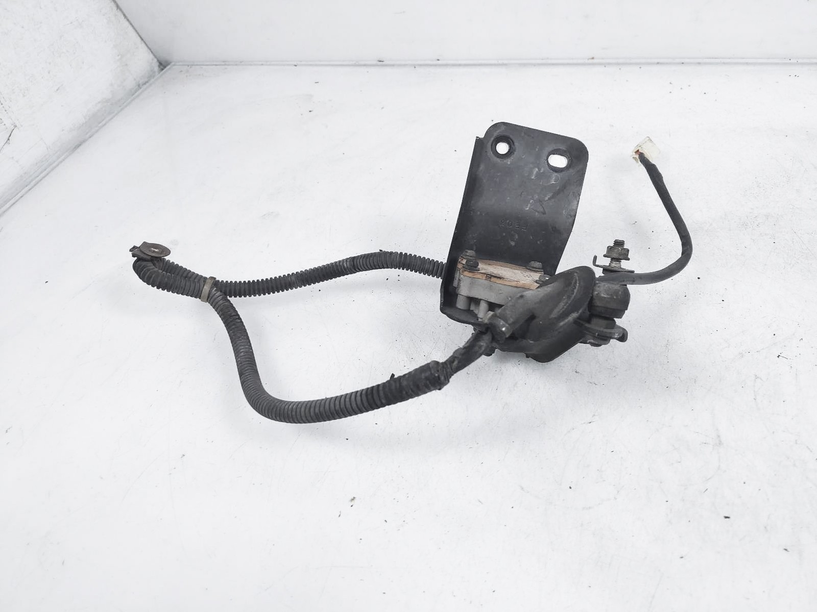 Mazda Rx-8 2004-2008 Rear Driver Headlamp Auto Level Sensor