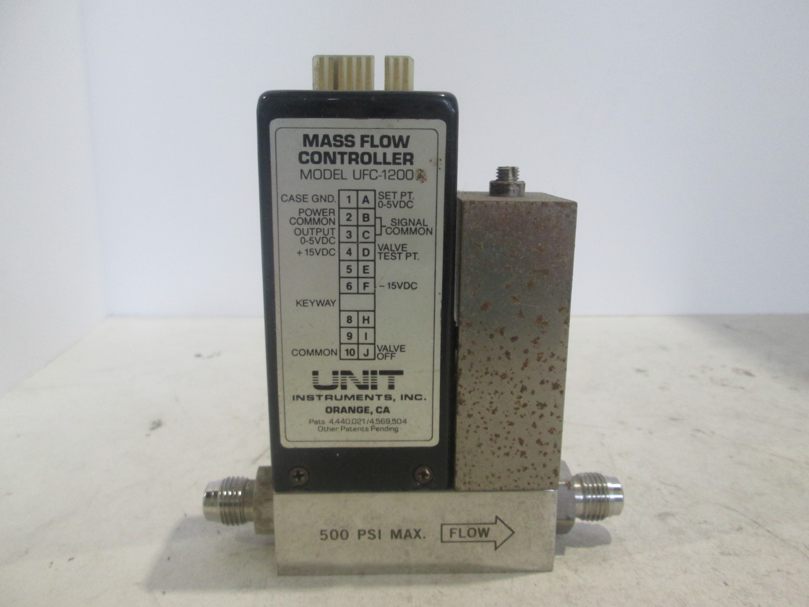 Unit, UFC-1200A, Mass Flow Controller, 1 SLM, SiH4, Used