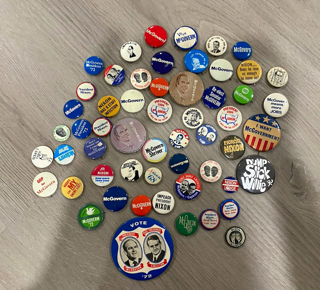 Vintage Political Campaign Pinback Button Lot - Nixon Agnew McGovern