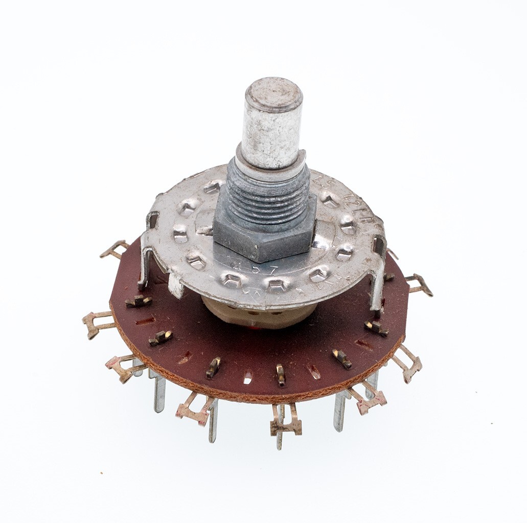 39845, 1 Wafer, 4 Pole, 2 Position, Rotary Switch, 1/4" Shaft, 30 Deg/Pos, PCB