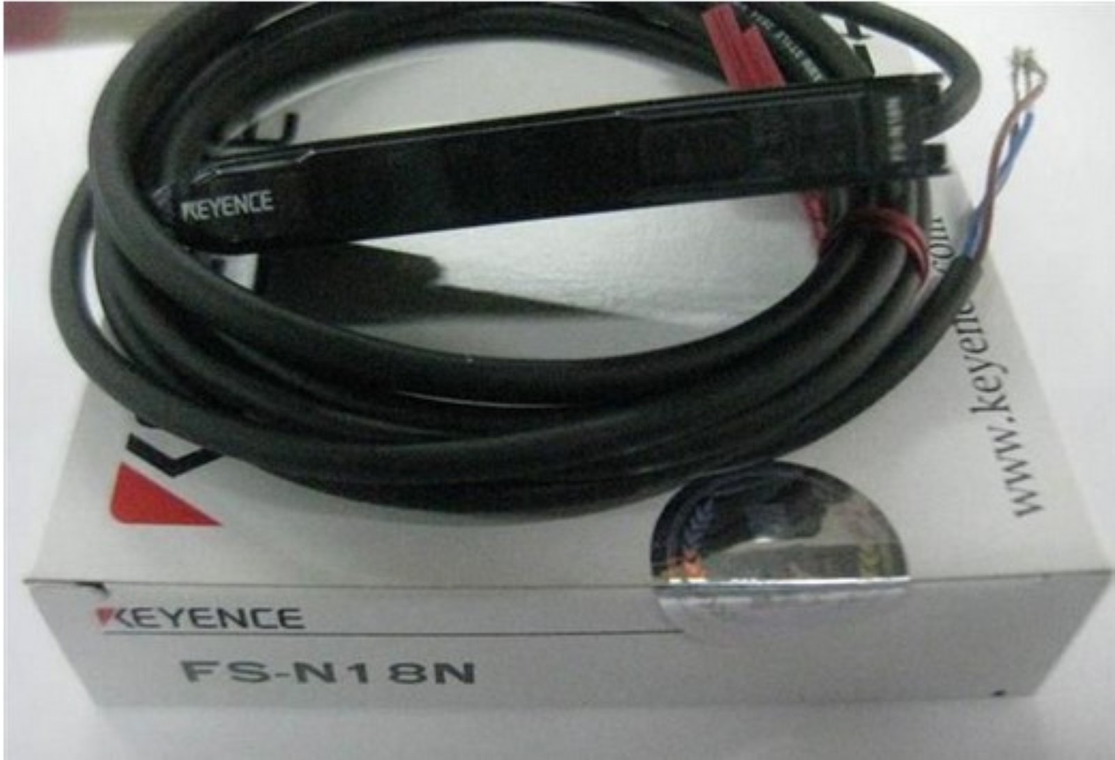 KEYENCE FS-N18N Sensor Amplifier FSN18N Fiber Optic Sensor New In Box