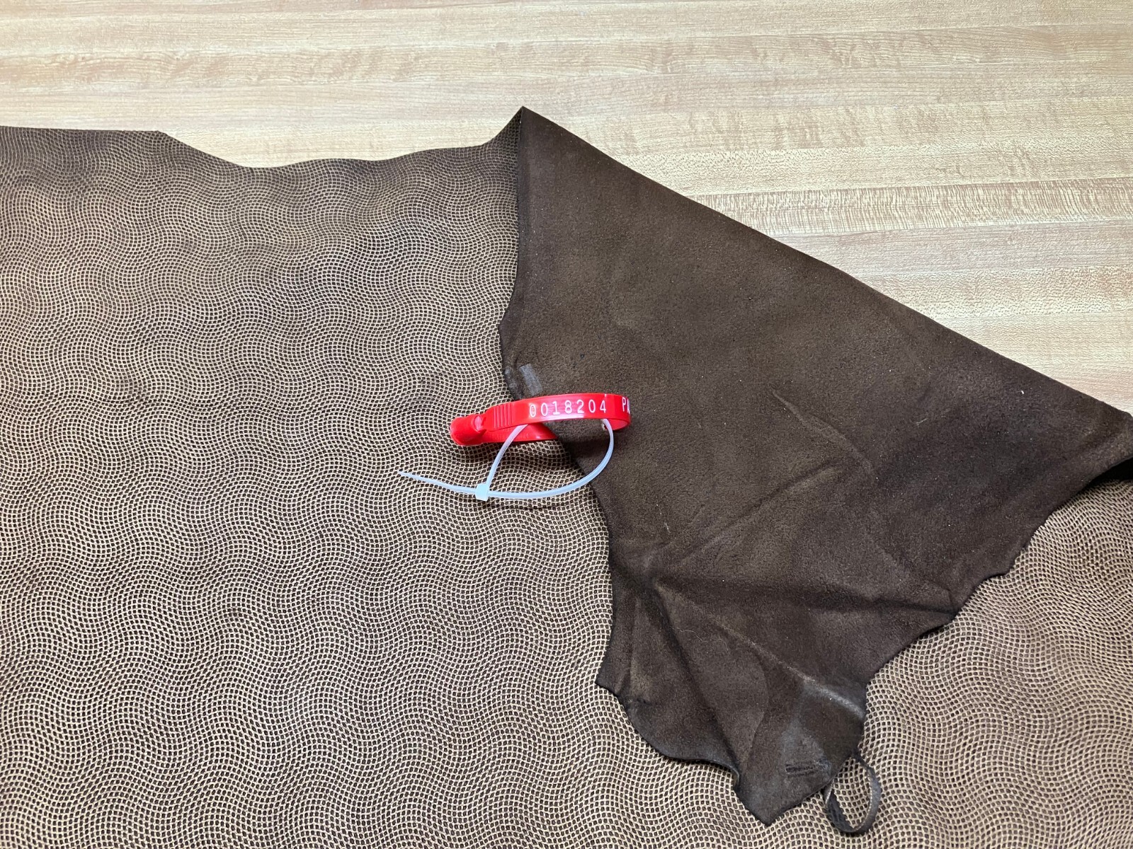 Embossed Goat Leather #0018204 Row 152