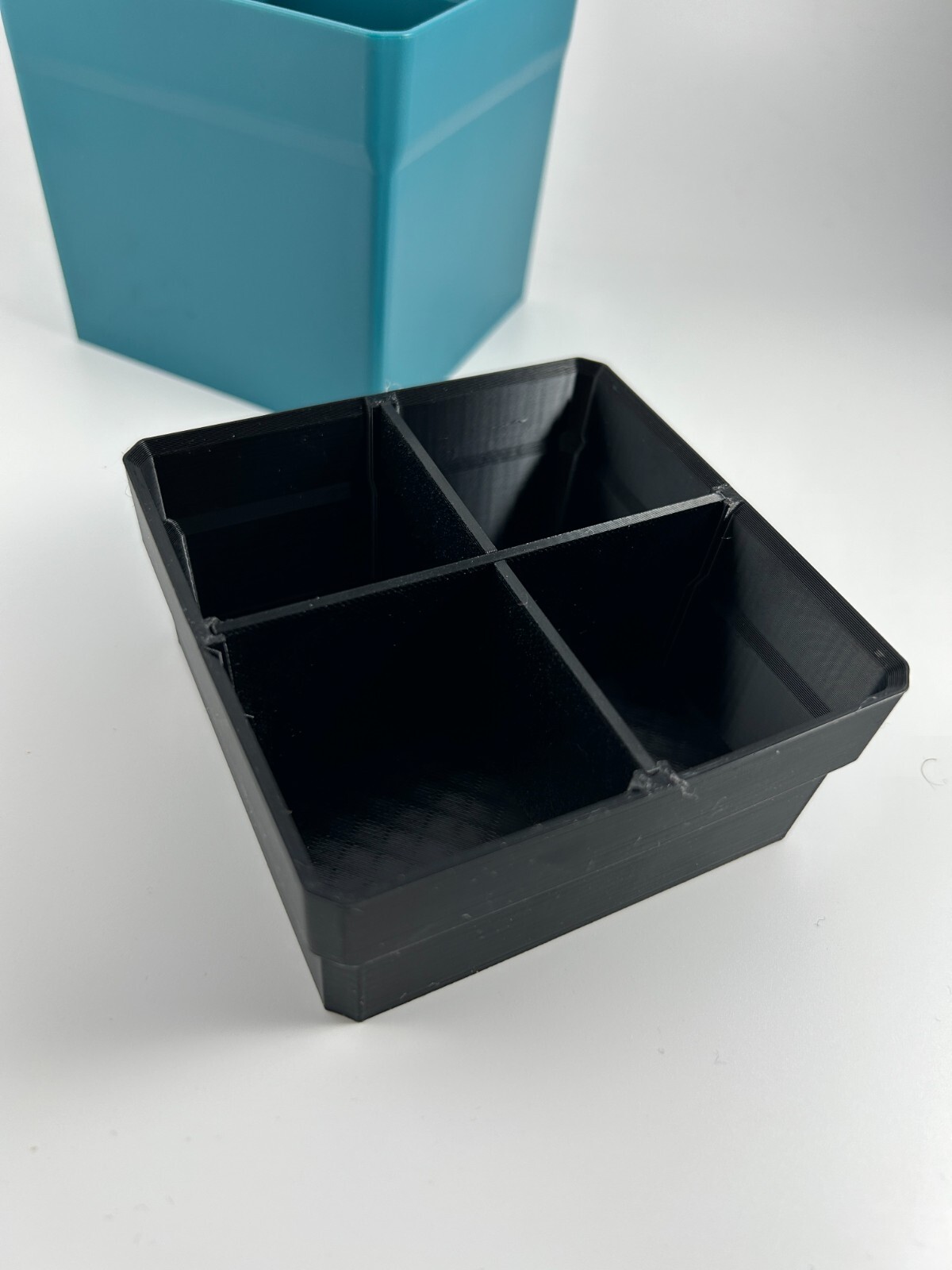 Nesting Cups Upper with Adjustably Dividers for Makita 191x80-2