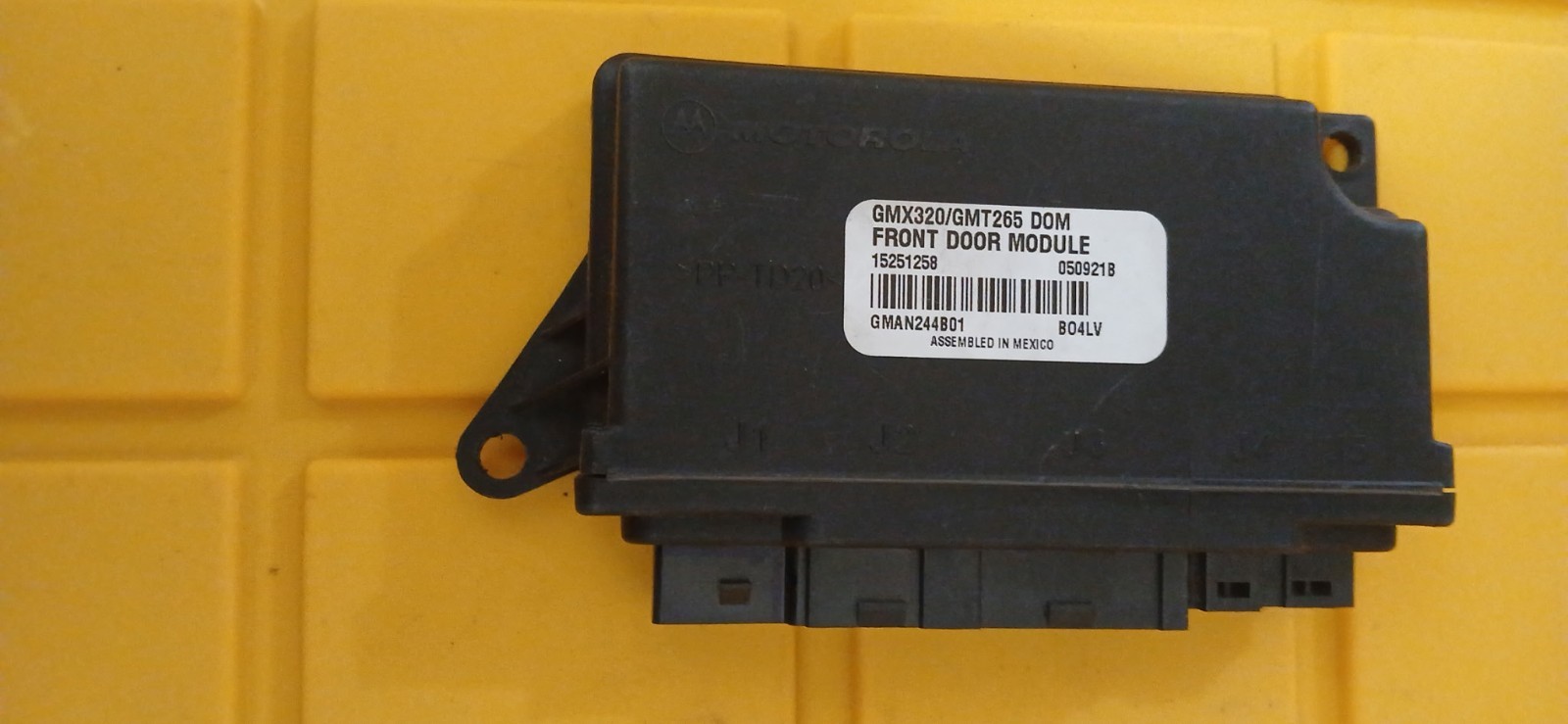 2006 Cadillac CTS Front Door Module #15251258