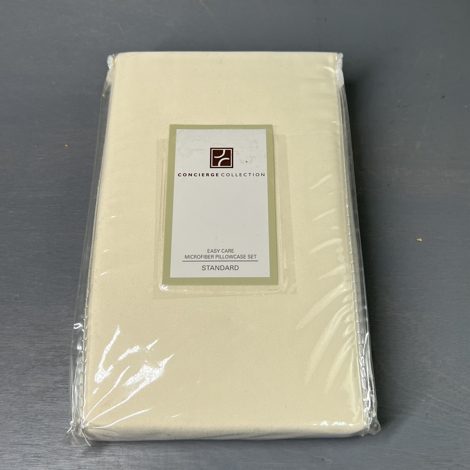 Concierge Collection Set of 2 Standard Microfiber Pillowcases Ivory