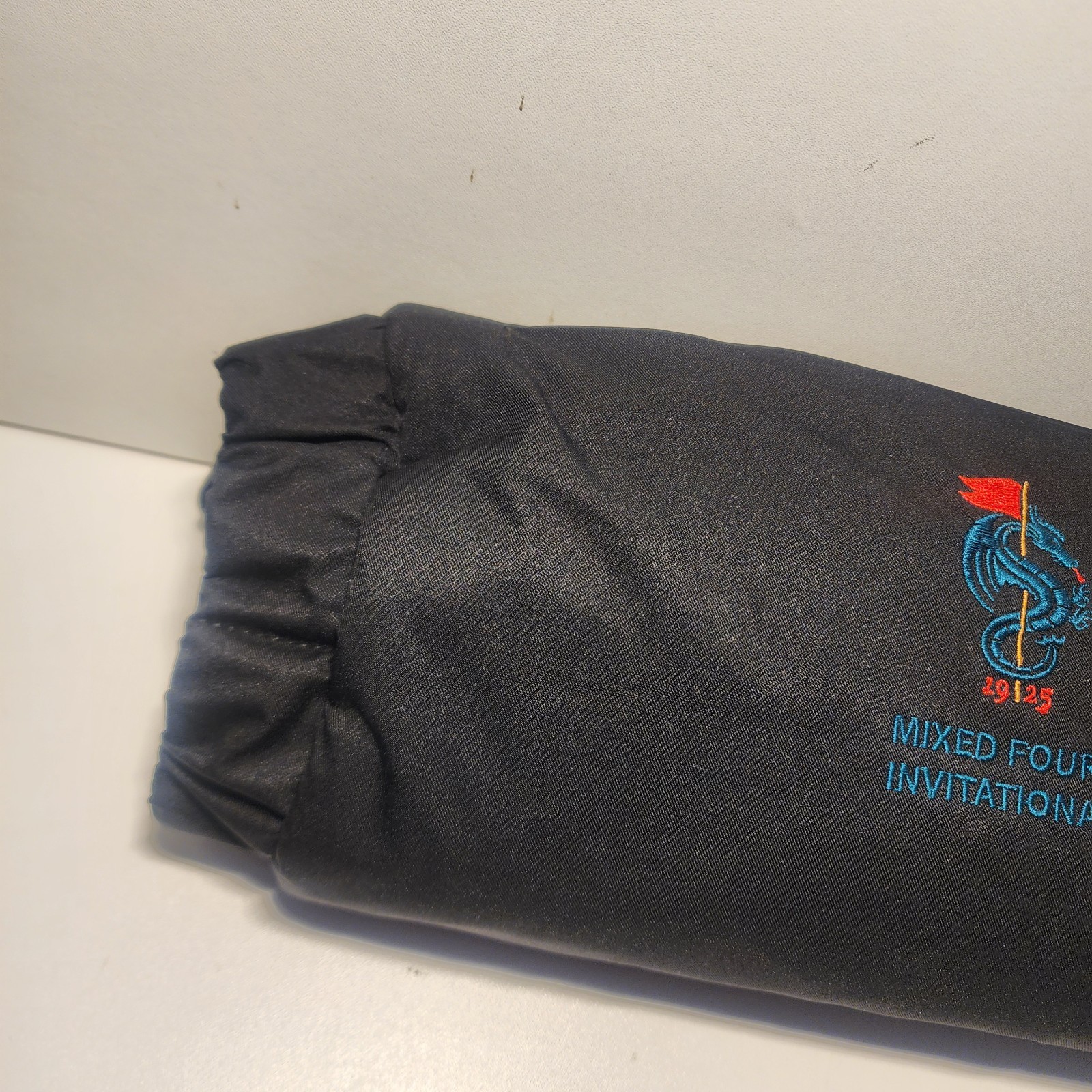 G-Tech Heated Hand Warmer Pouch Mixed Fours GOLF Monterey Country Club Logo