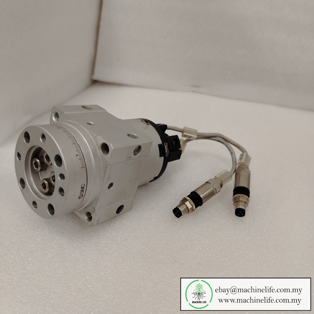 SMC MDSUB20-180S Rotary Actuator Table