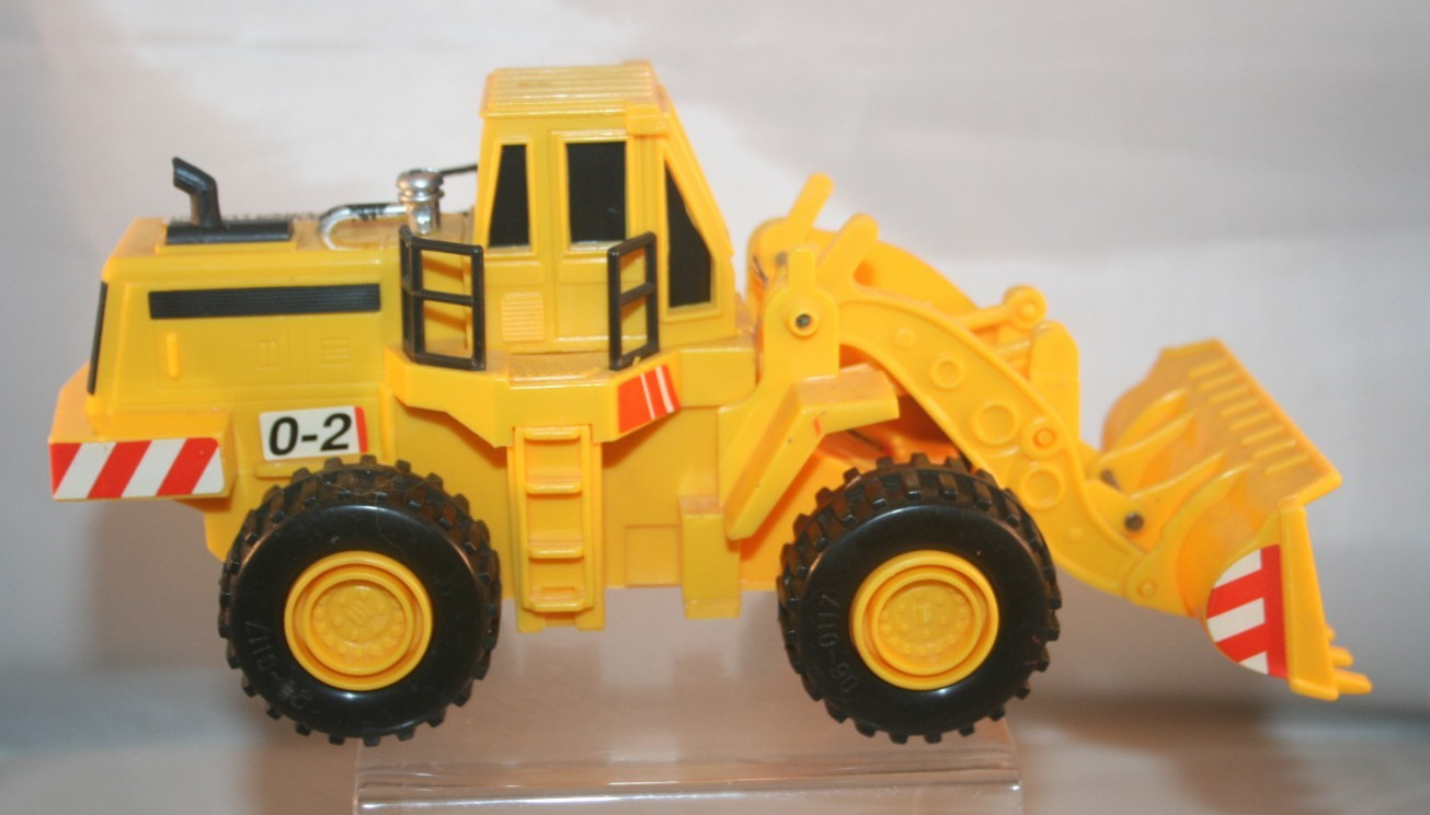 Bull Dozer Power Loader Plastic Toy Construction Tractor 06-0117 EE555