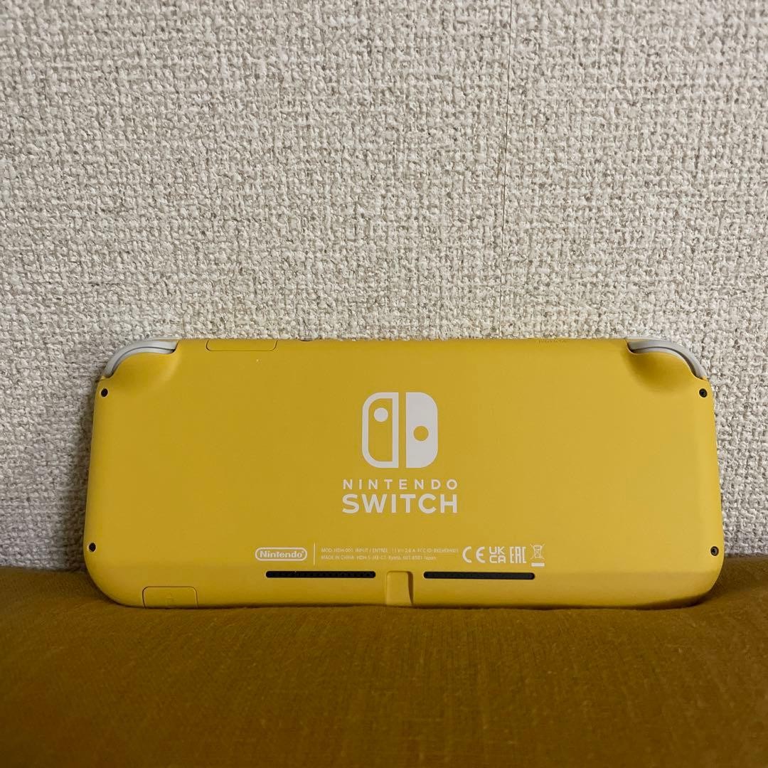 Nintendo Switch NINTENDO SWITCH LITE Yellow...