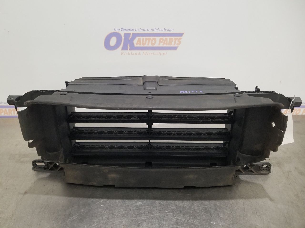 18 FORD EXPEDITION 3.5L LOWER AIR SHUTTER