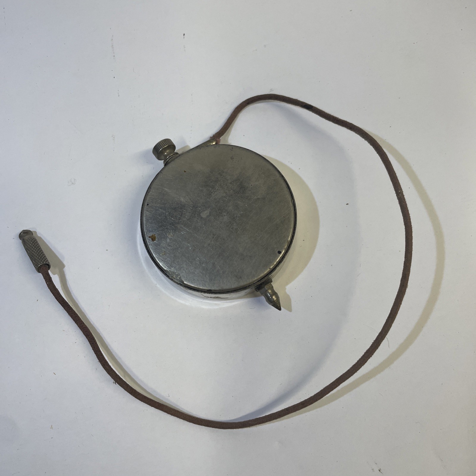 1 USED LEADER B BATTERY TESTER 0 - 50 VOLT