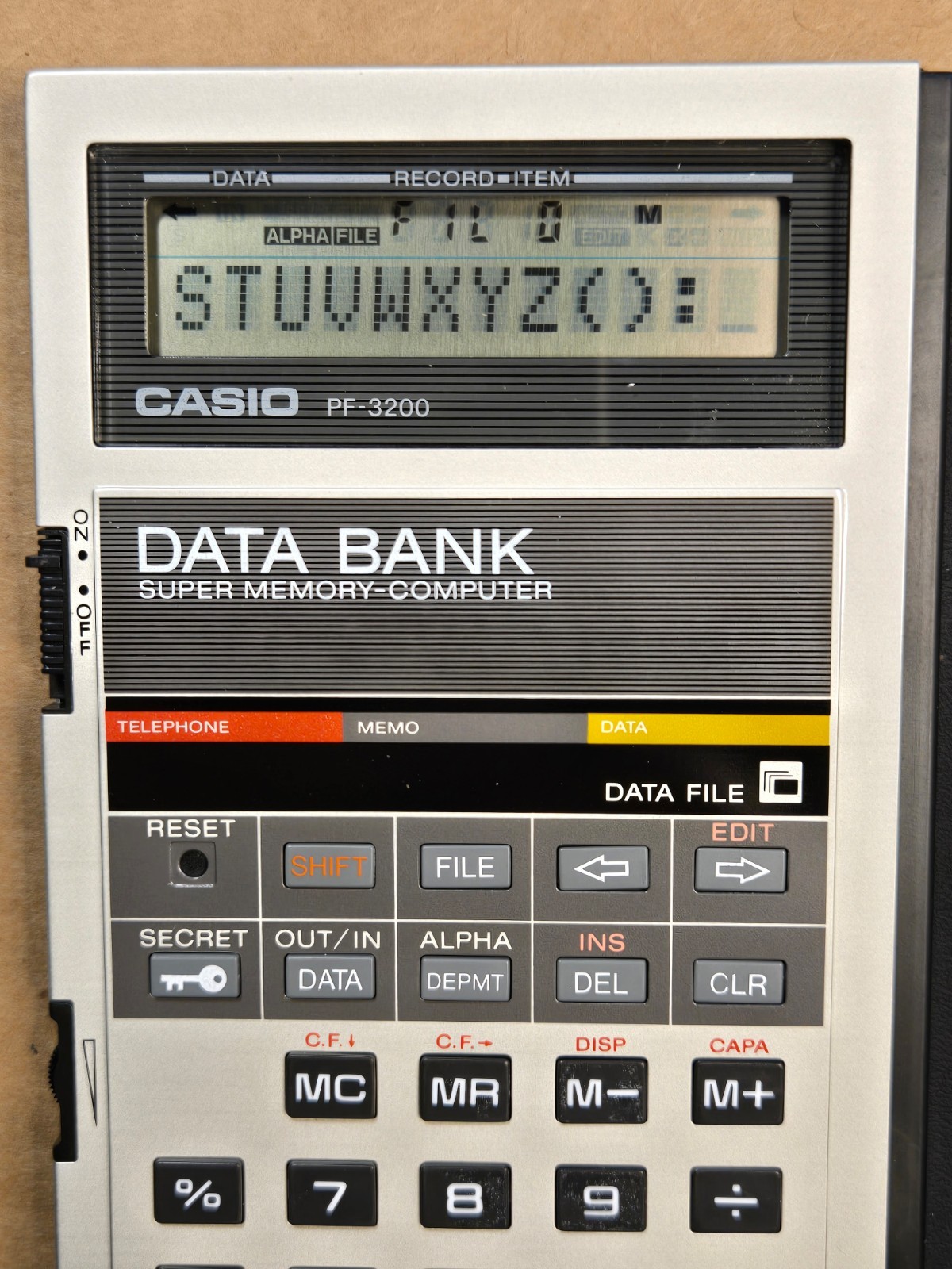 Casio PF-3200 DATA BANK Super Memory Computer / Calculator MINT in Box Works