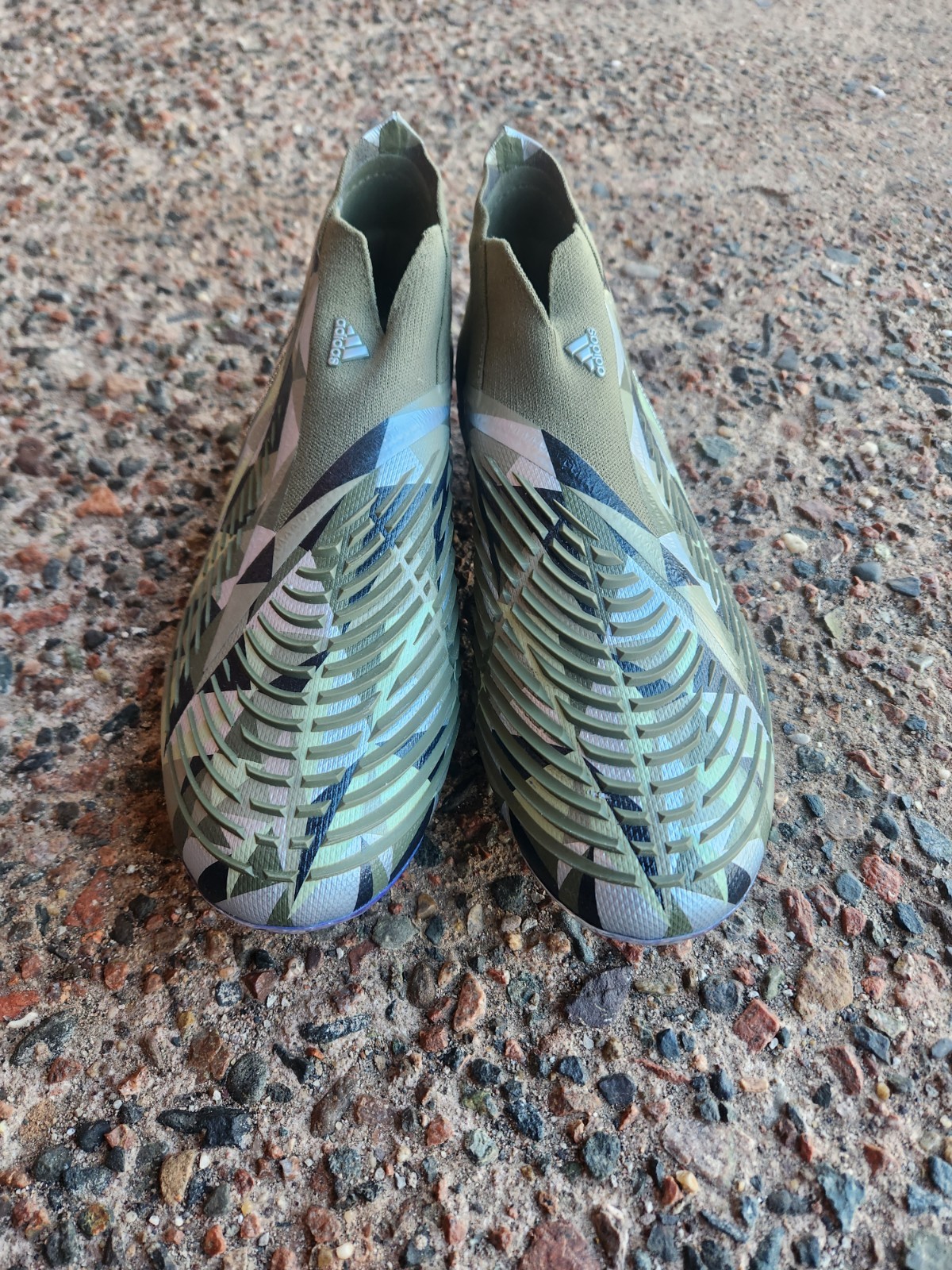 Adidas Predator Edge Crystal+ 9.5US Soccer Football Cleats GX3913 Mercurial X
